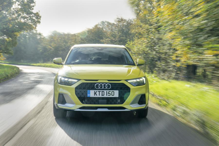  Audi A1 citycarver 2019 года  (UK) (фото 18 из 40)